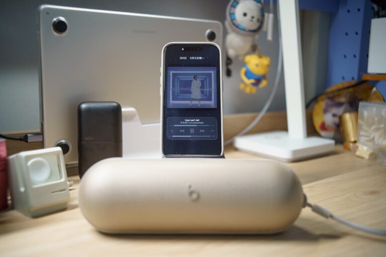 Exploring Cutting-Edge Tech Accessories for Your Lifestyle